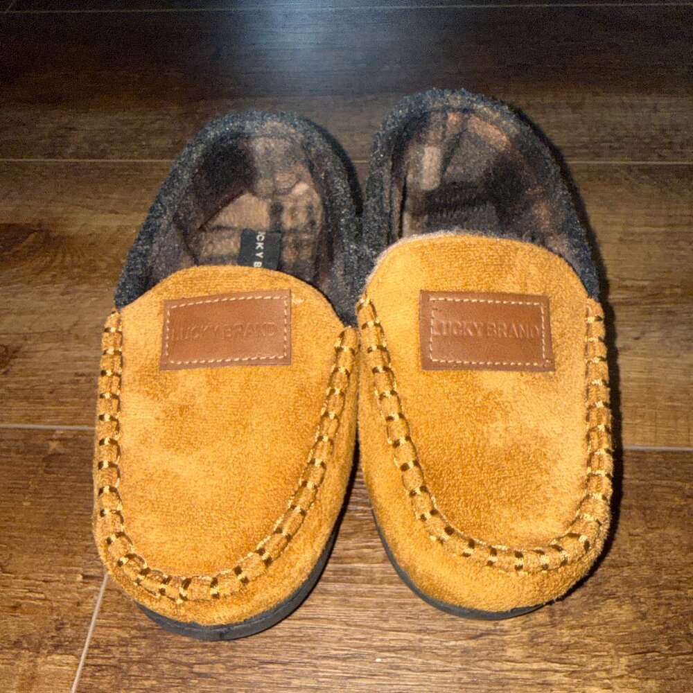 Lucky Brand Boy's Micro-Suede Moccasin Loafer Slippers Size 13/1